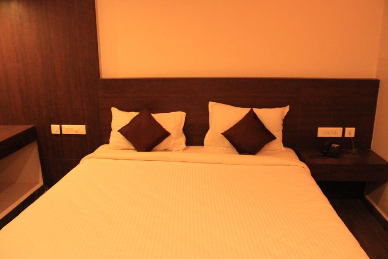 Temple Stays - Friendliness & Cleanliness Room Kumbakonam Bagian luar foto